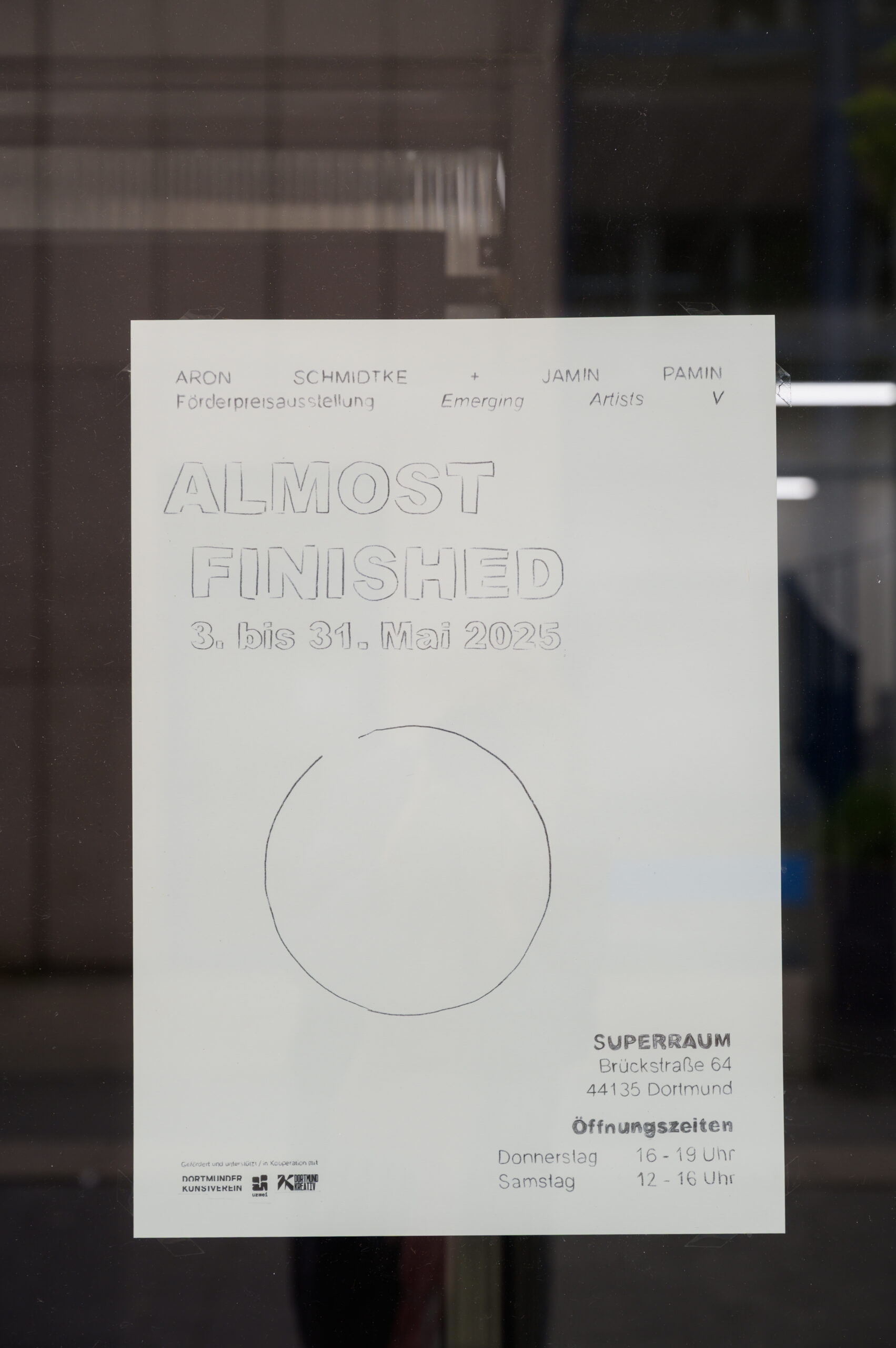 „Almost Finished“ Ausstellung von Aron Schmidtke und Jamin Pamin im Superraum Dortmund.